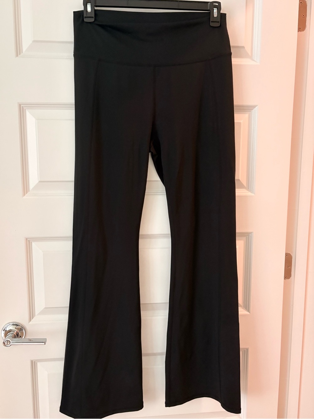 🖤 Fabletics Black Flare Leggings – Size X Large